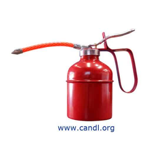 DO51370 - Oil Can With Flexible Spout