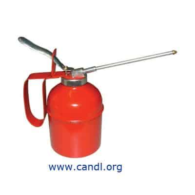 DO51371 - Oil Can With Rigid Spout
